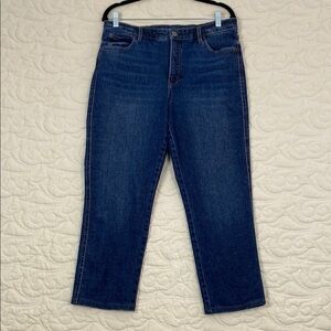 R Jeans The Vintage Blue 31Petite Mid Rise Straight Leg
